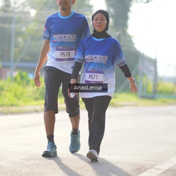 Runner Photo 3480756