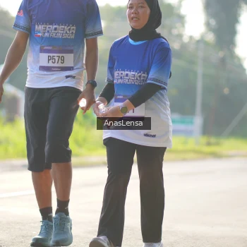 Runner Photo 3480768