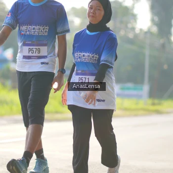 Runner Photo 3480770