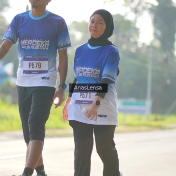 Runner Photo 3480774