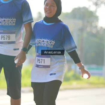 Runner Photo 3480779