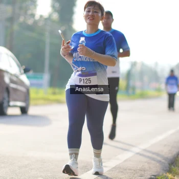 Runner Photo 3480788