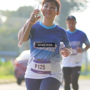 Runner Photo 3480801