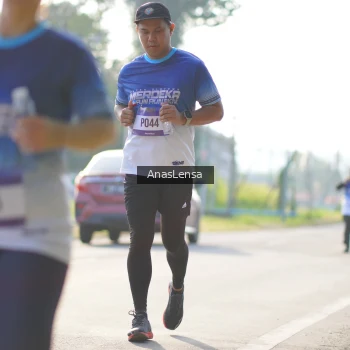 Runner Photo 3480802
