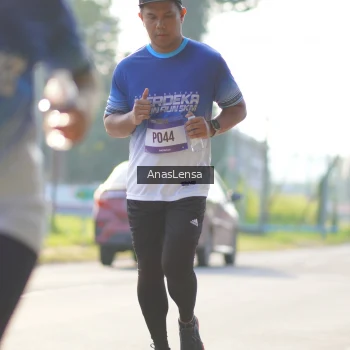 Runner Photo 3480803