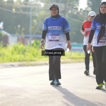 Runner Photo 3480850