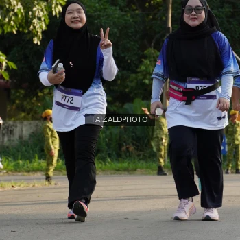 Runner Photo 3480859