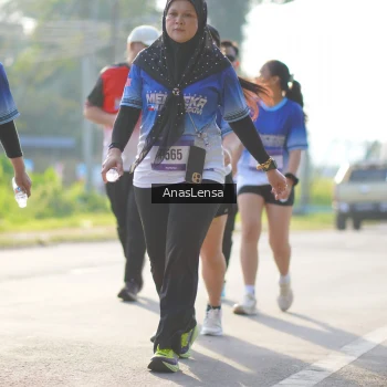 Runner Photo 3480867