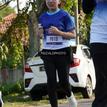 Runner Photo 3480873