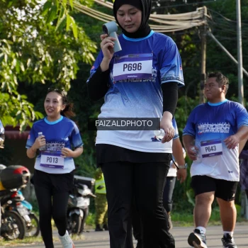 Runner Photo 3480886