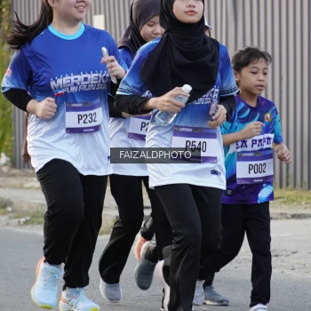 Runner Photo 3480924