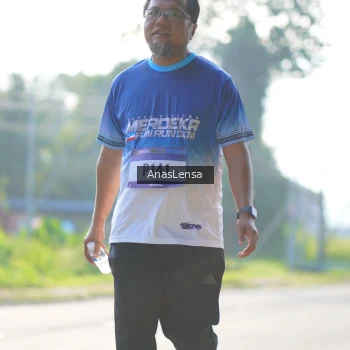 Runner Photo 3480996