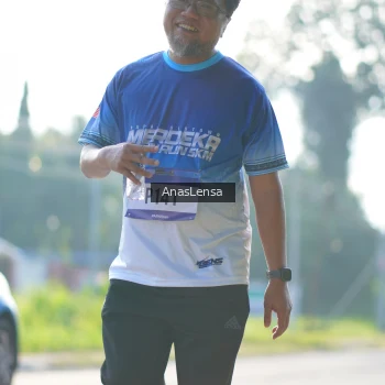 Runner Photo 3481009