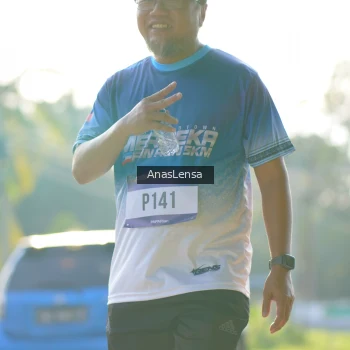 Runner Photo 3481013
