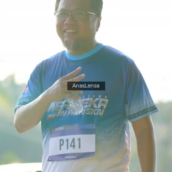 Runner Photo 3481015