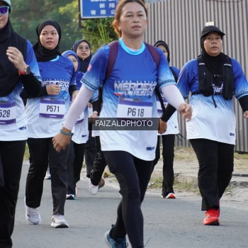 Runner Photo 3481023