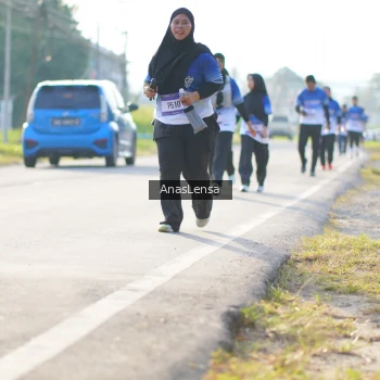 Runner Photo 3481027