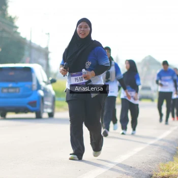 Runner Photo 3481030