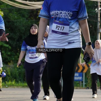 Runner Photo 3481049