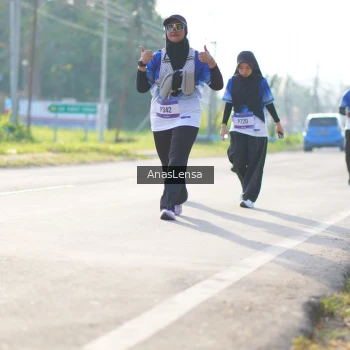 Runner Photo 3481059