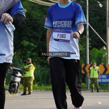 Runner Photo 3481074