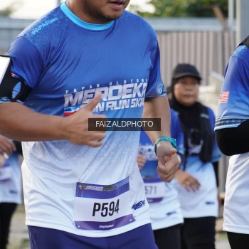 Runner Photo 3481094