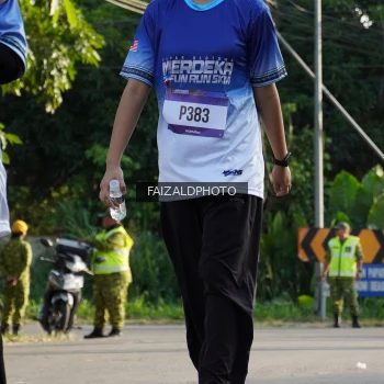 Runner Photo 3481101