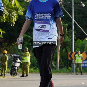 Runner Photo 3481110