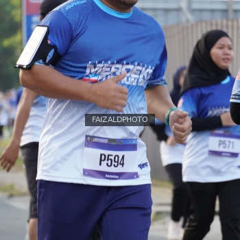 Runner Photo 3481133