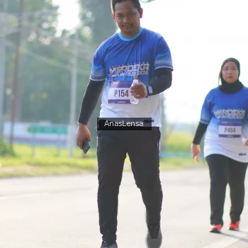 Runner Photo 3481138