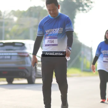 Runner Photo 3481146