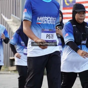 Runner Photo 3481170