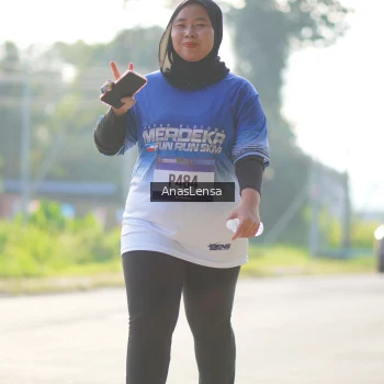 Runner Photo 3481175