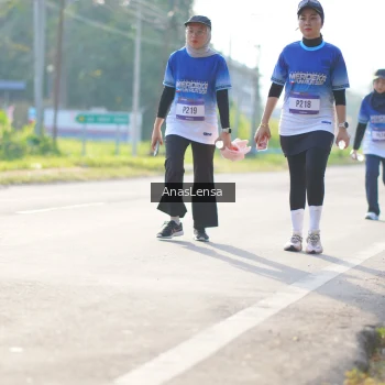 Runner Photo 3481184