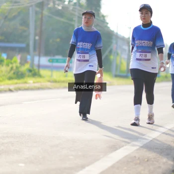 Runner Photo 3481185
