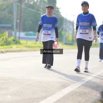 Runner Photo 3481186