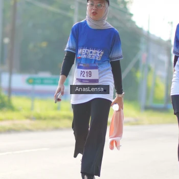 Runner Photo 3481189