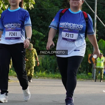 Runner Photo 3481196