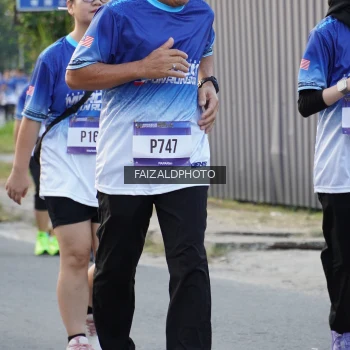 Runner Photo 3481214