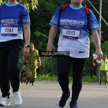 Runner Photo 3481215