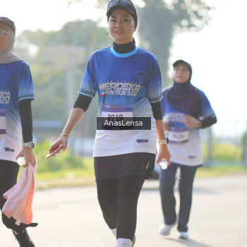 Runner Photo 3481218