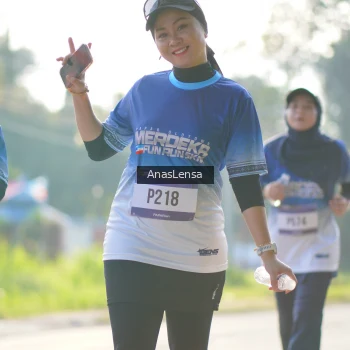 Runner Photo 3481223