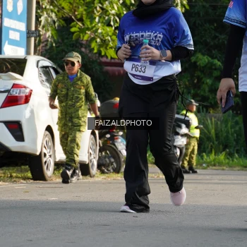 Runner Photo 3481248