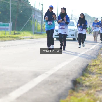 Runner Photo 3481272