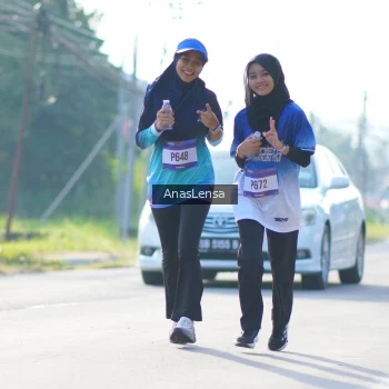 Runner Photo 3481282