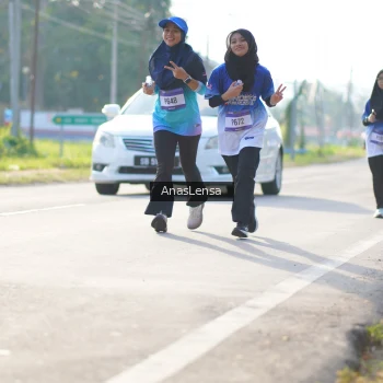 Runner Photo 3481292
