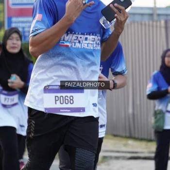 Runner Photo 3481295