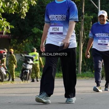 Runner Photo 3481304