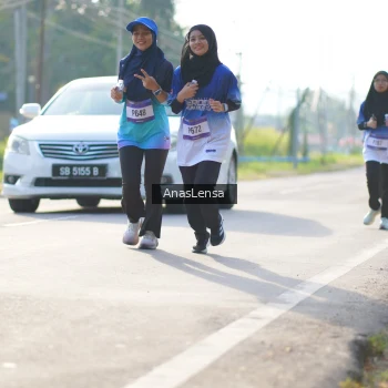 Runner Photo 3481306