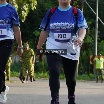 Runner Photo 3481313